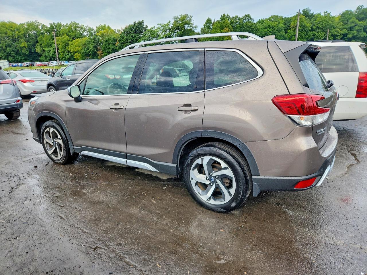 2023 Subaru Forester Touring - Фото 2