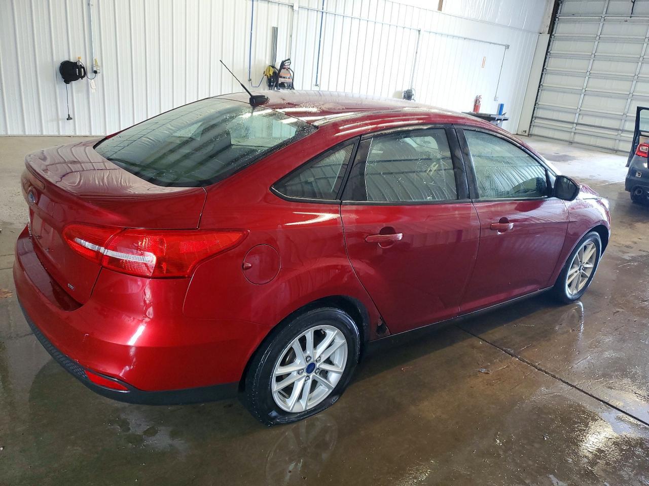 2015 Ford Focus Se - Image 3
