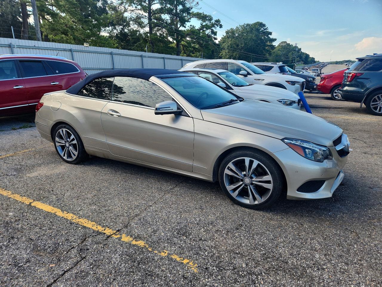 2016 Mercedes-Benz E 400 - Image 4