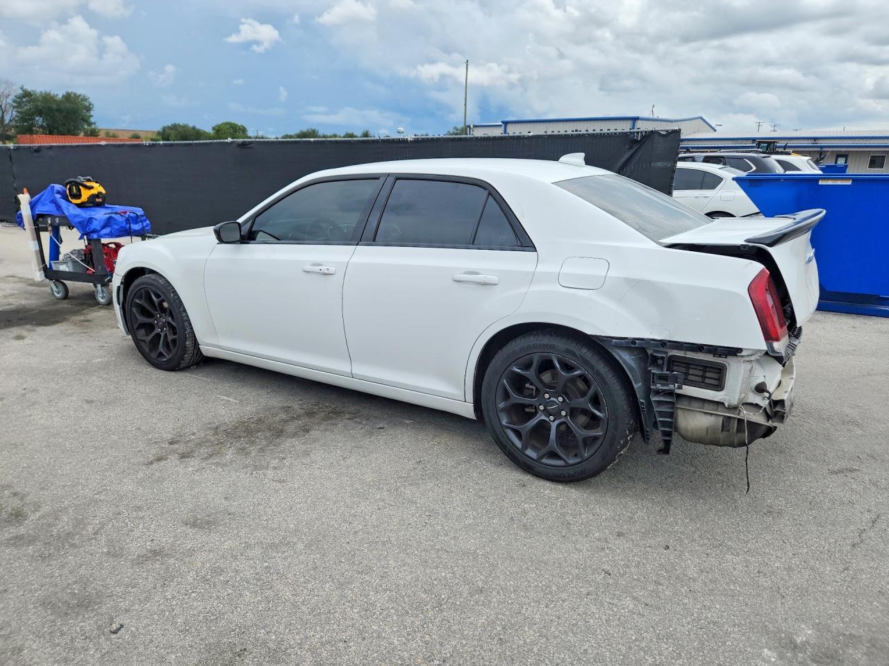 2019 Chrysler 300 Touring - Image 2