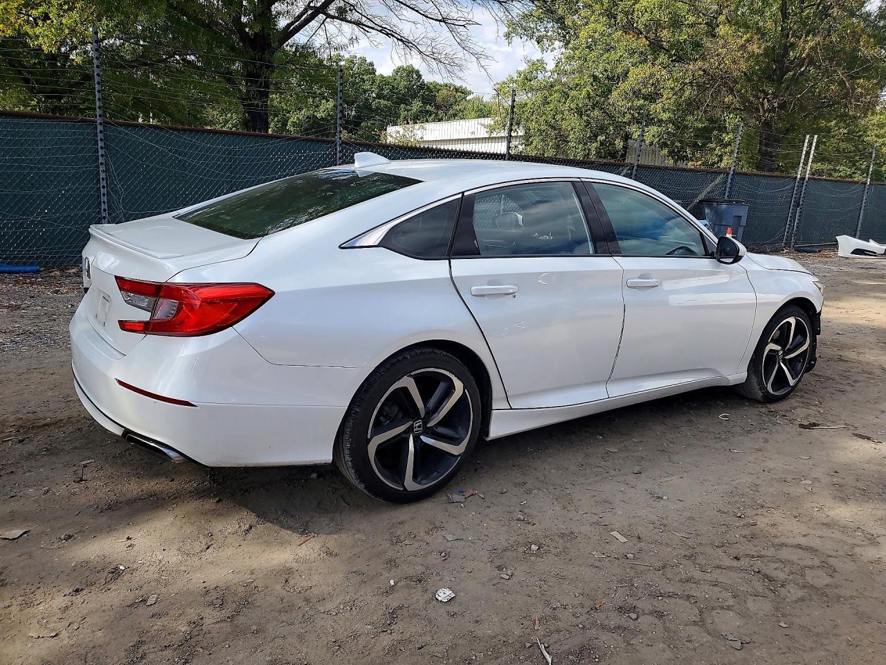 2019 Honda Accord Sport - Фото 3