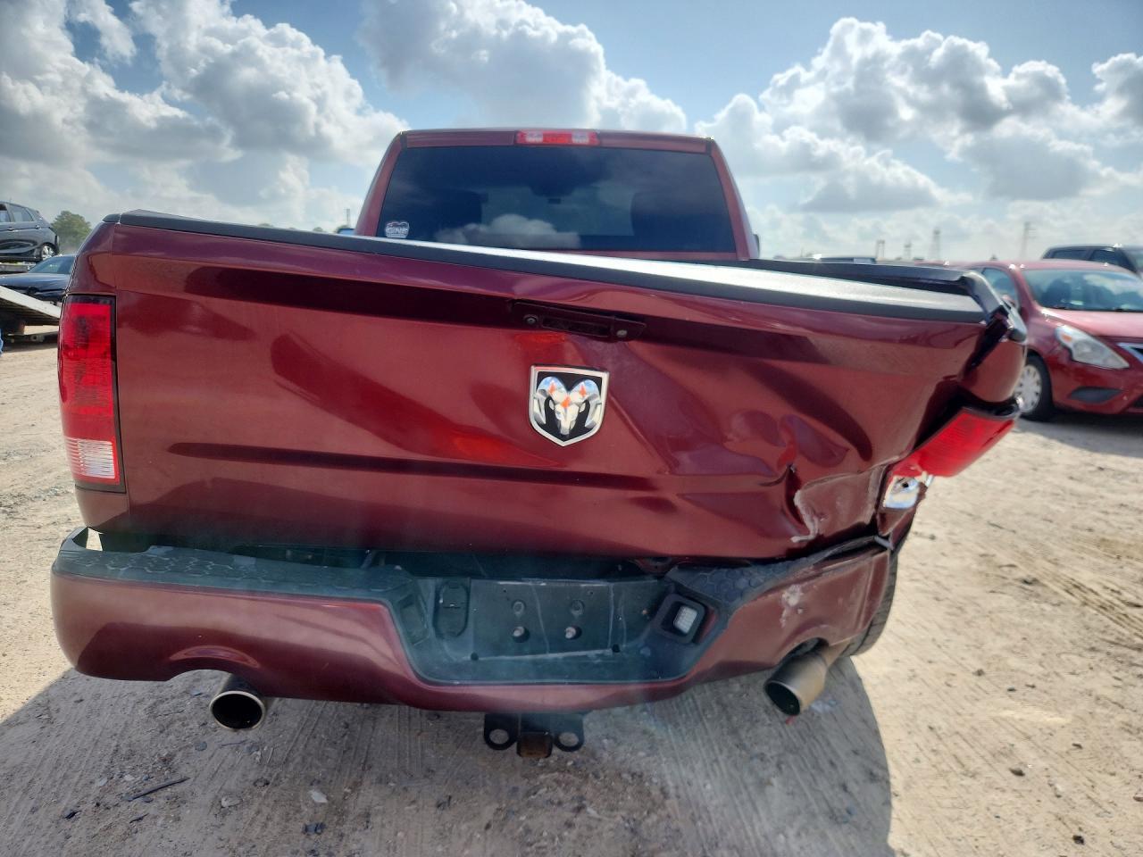 2018 Ram 1500 St - Image 6