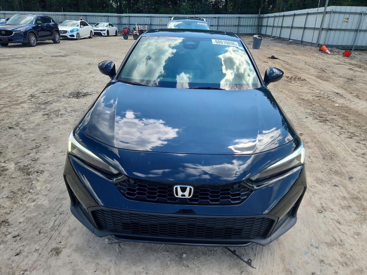 2025 Honda Civic Sport Touring - Image 5