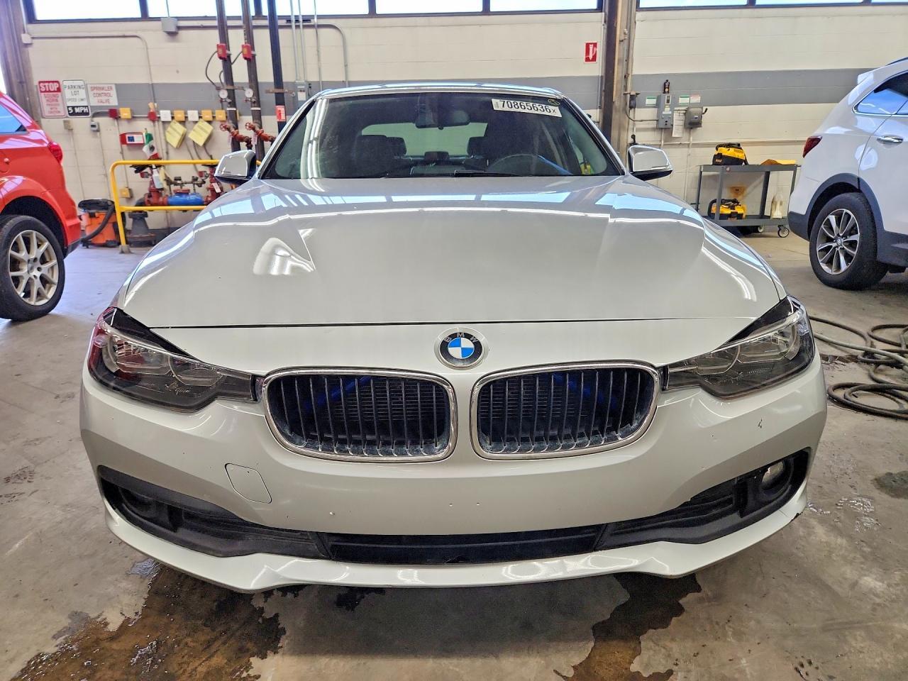 2017 BMW 320 I - Фото 5