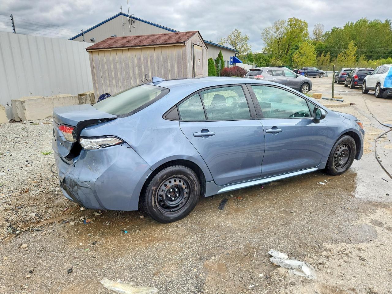 2020 Toyota Corolla Le - Image 3