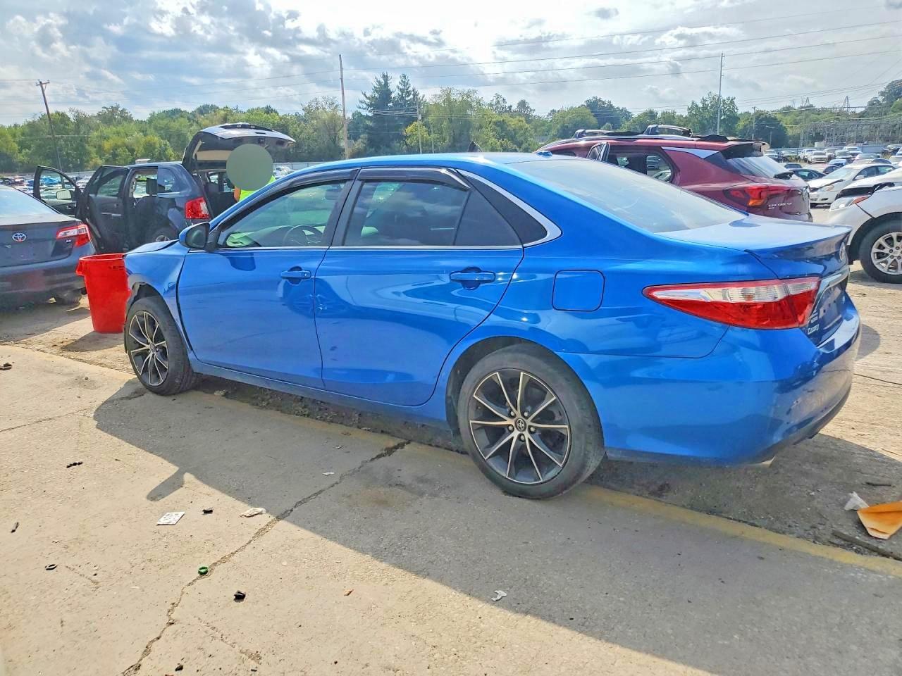 2017 Toyota Camry Xse V6 - Фото 2