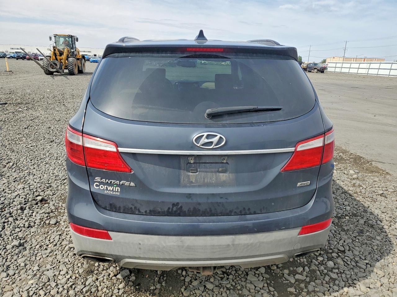 2016 Hyundai Santa Fe Se - Image 6