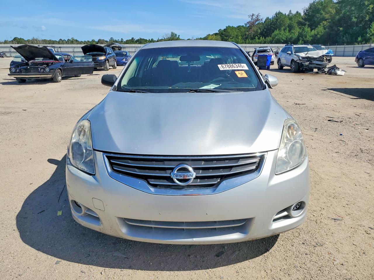 2010 Nissan Altima 2.5 - Image 5