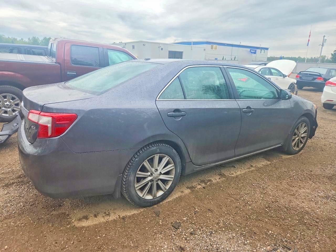 2012 Toyota Camry L - Image 3