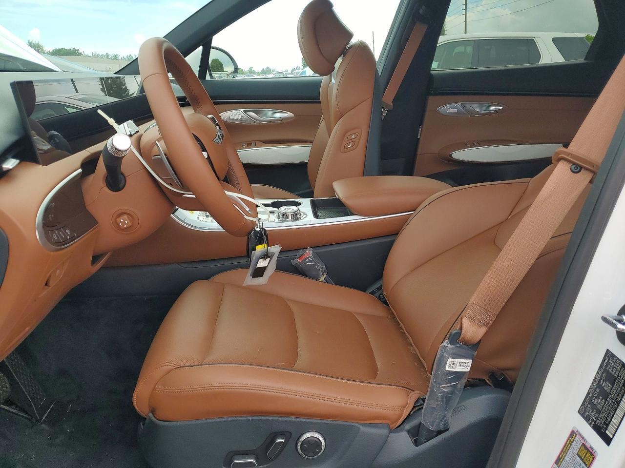 2026 Genesis Gv70 Advanced - Image 7