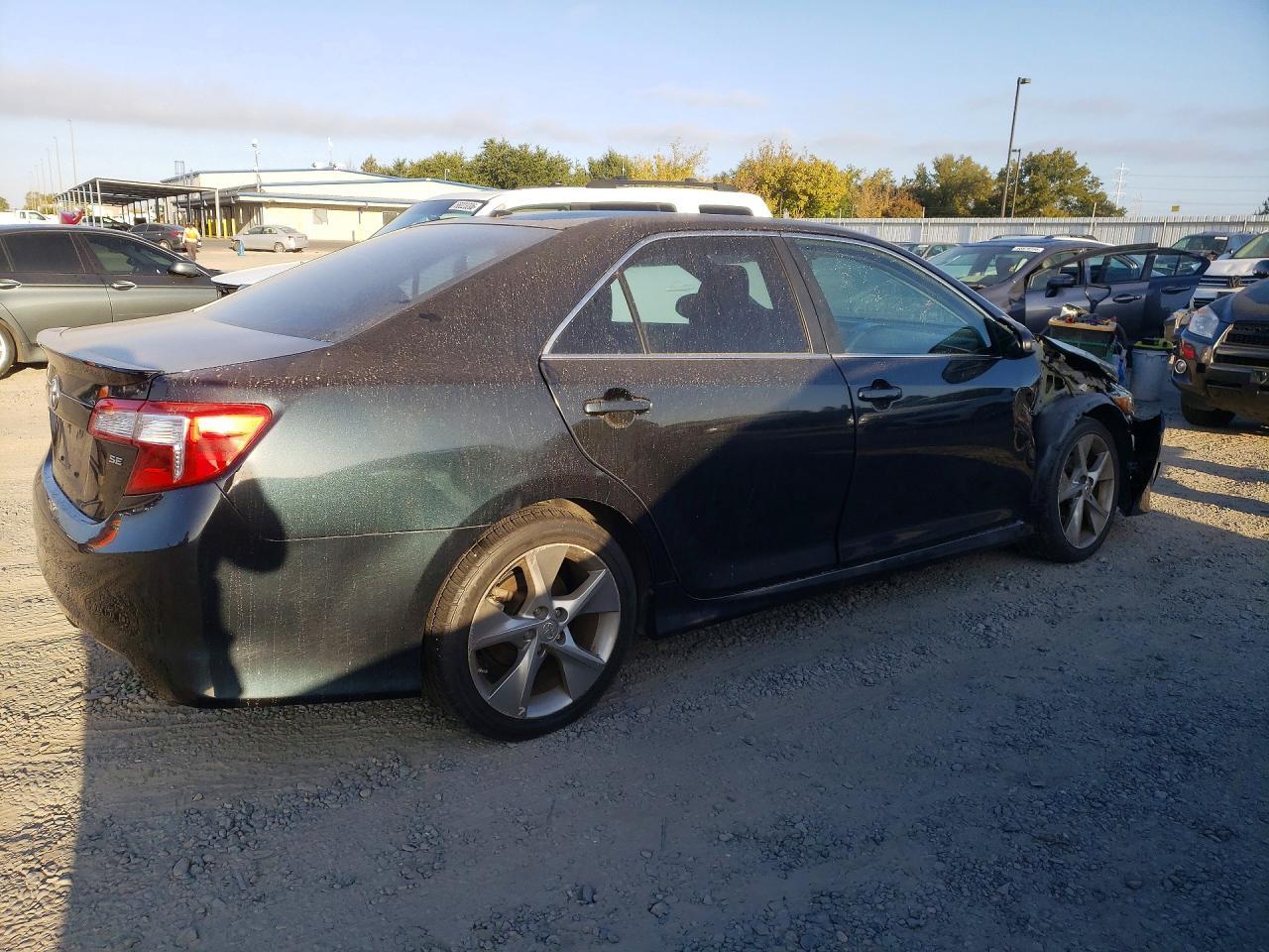 2012 Toyota Camry Se V6 - Фото 3