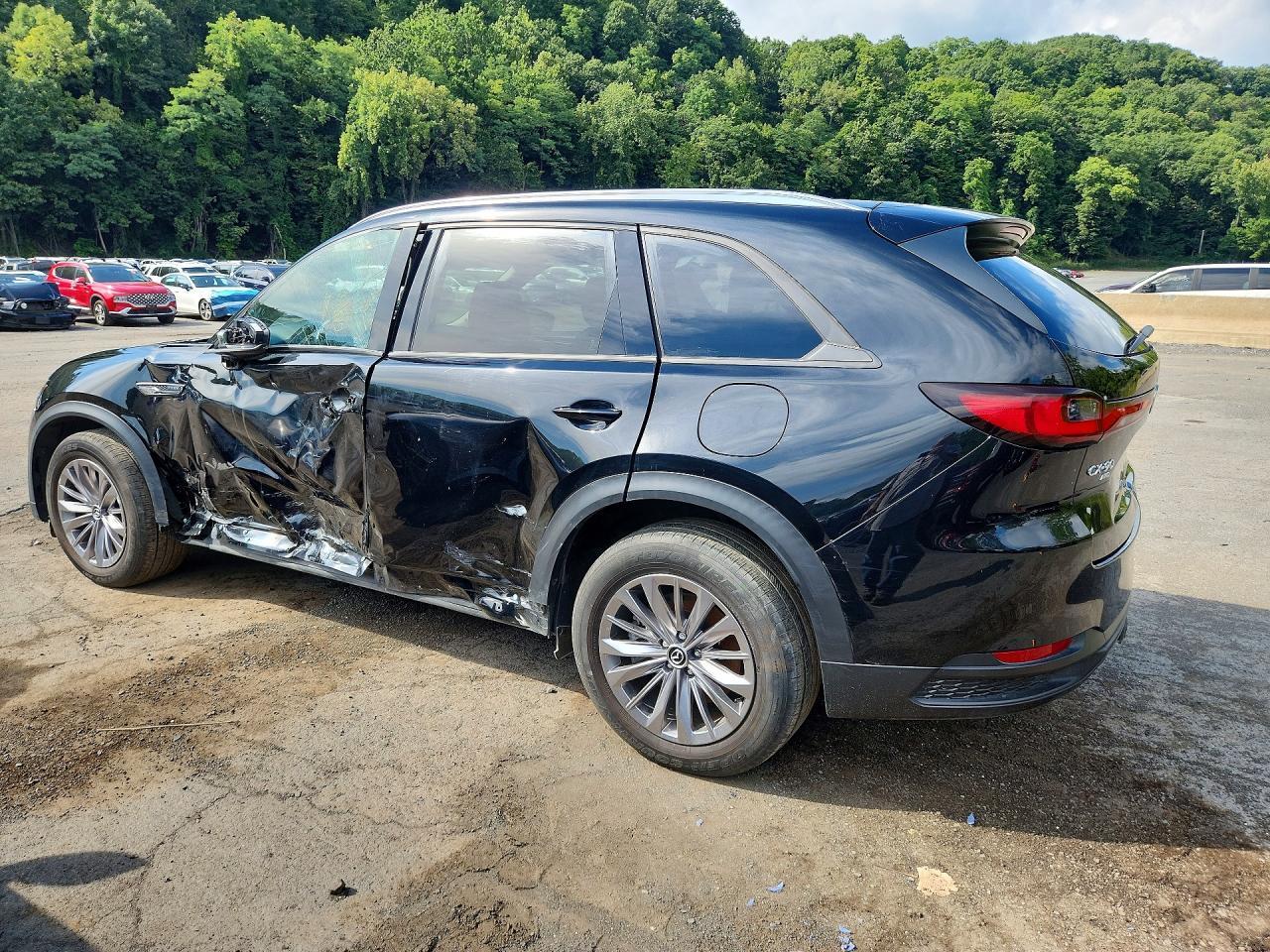 2024 Mazda Cx-90 Preferred - Image 2