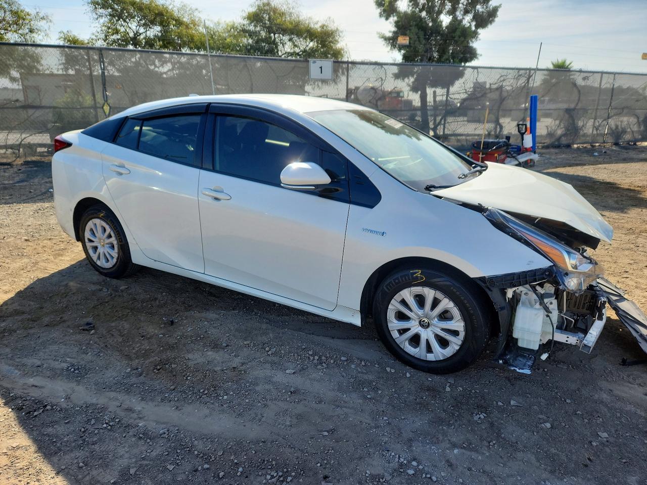 2019 Toyota Prius Le - Image 4