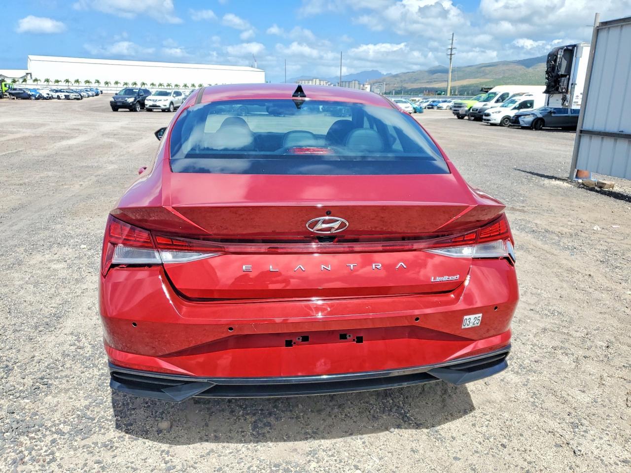 2023 Hyundai Elantra Limited - Image 6