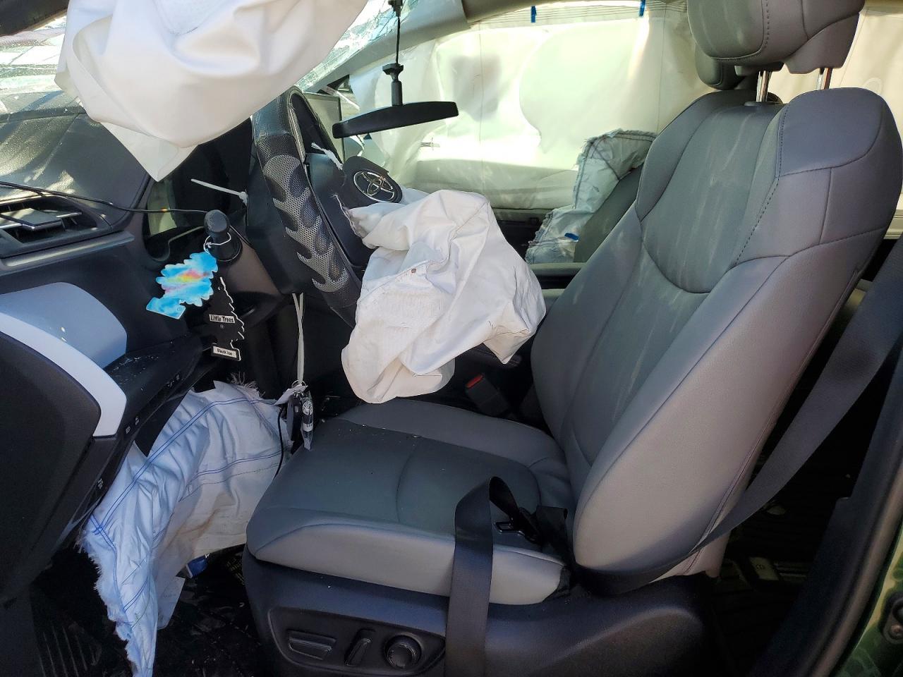 2026 Toyota Sienna Xle 7-Passenger - Фото 7