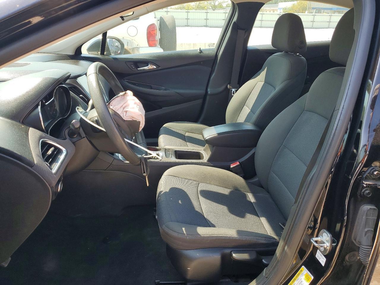 2018 Chevrolet Cruze Lt - Image 7