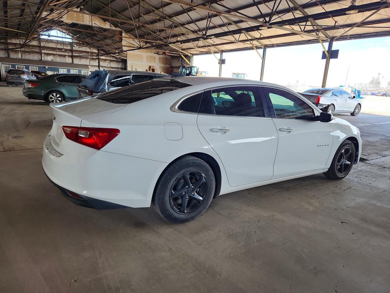 2018 Chevrolet Malibu Ls - Image 3