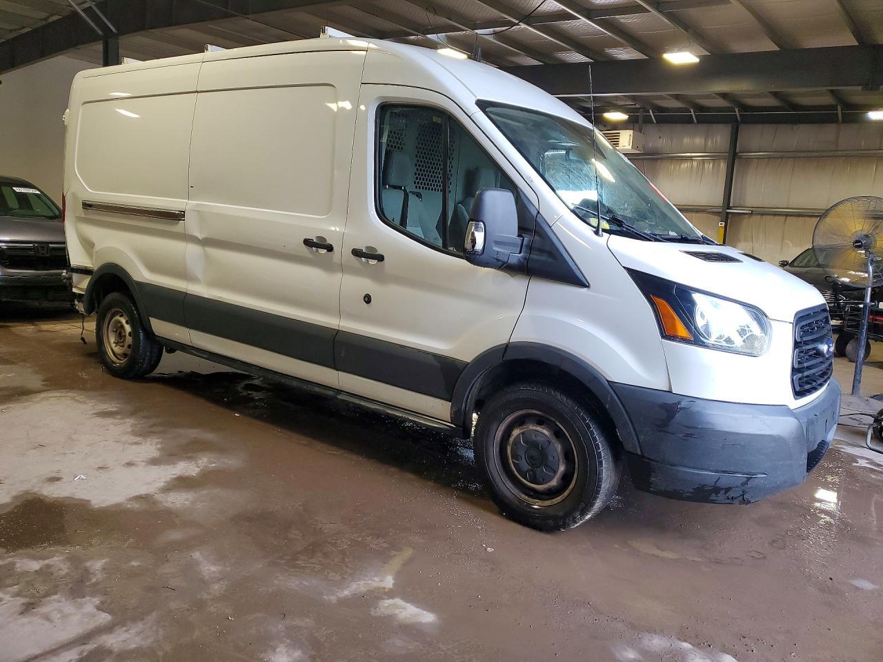 2019 Ford Transit T- - Delivery Van - Image 4
