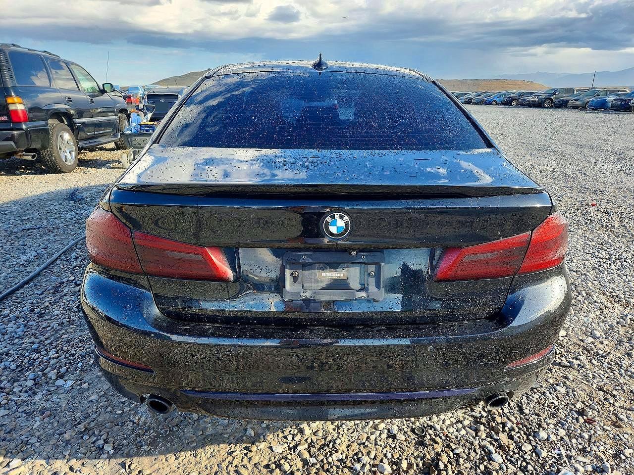 2019 BMW 530E - Фото 6