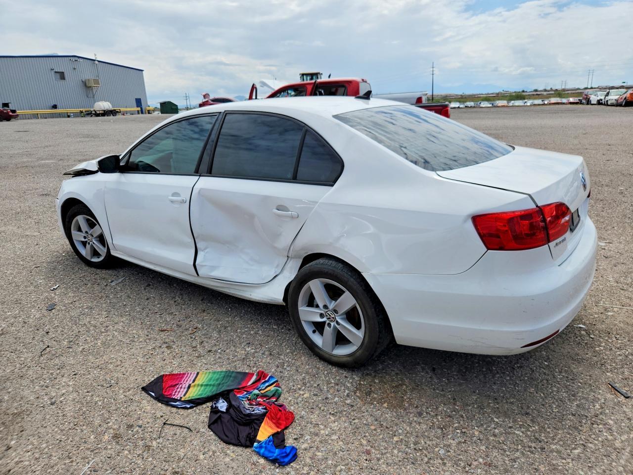 2012 Volkswagen Jetta Tdi - Image 2