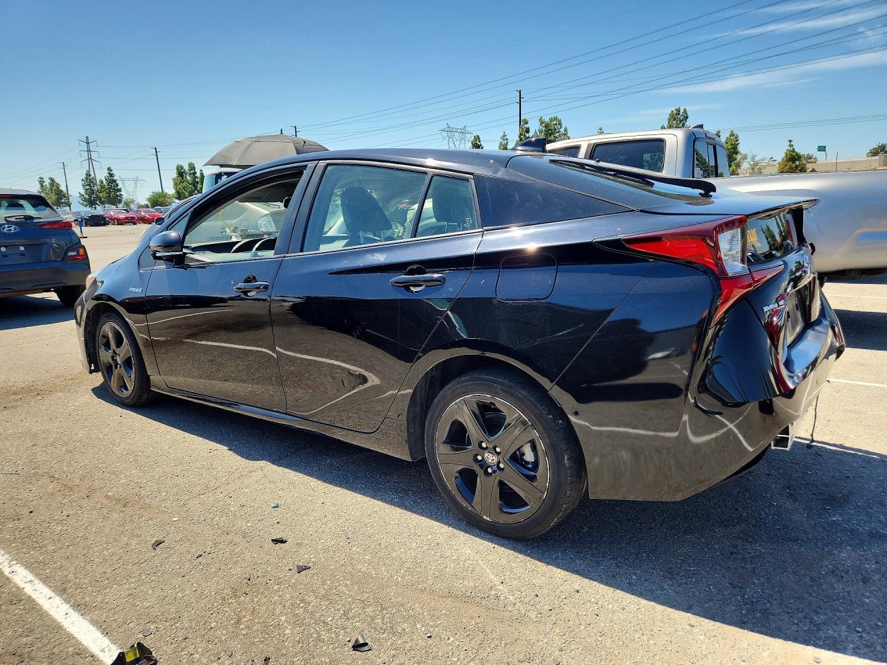 2022 Toyota Prius Xle - Фото 2