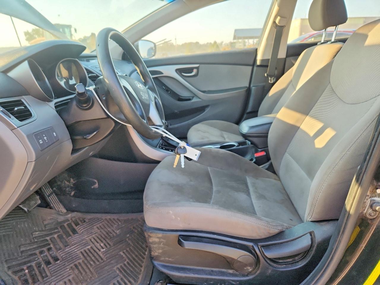 2016 Hyundai Elantra Se - Фото 7