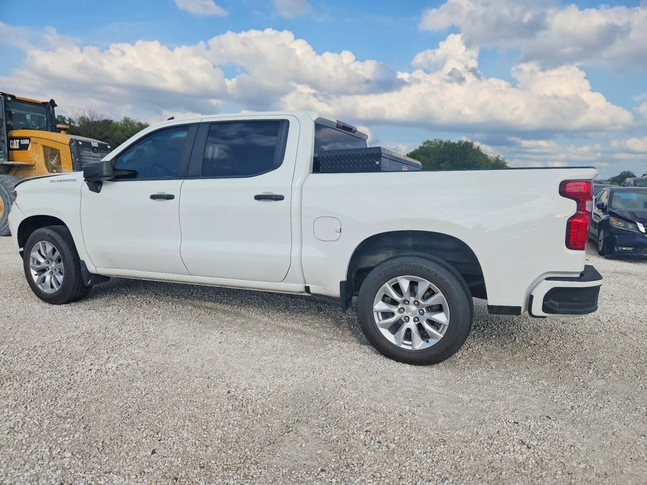2024 Chevrolet Silverado C1500 Custom - Image 2