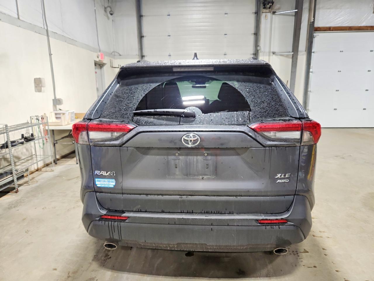 2023 Toyota Rav4 Xle - Image 6
