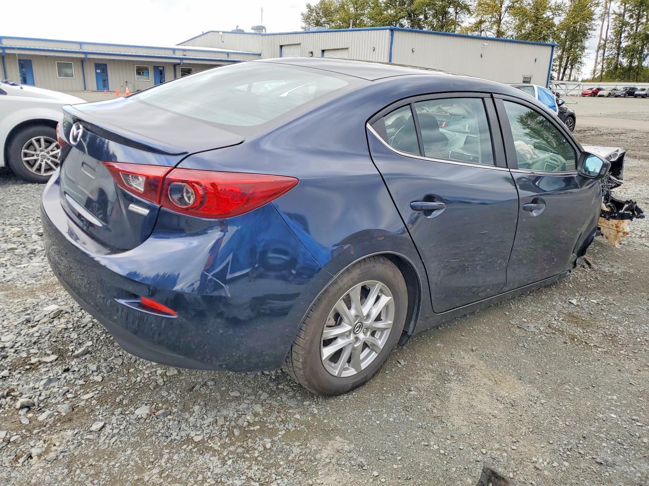 2015 Mazda 3 Touring - Фото 3
