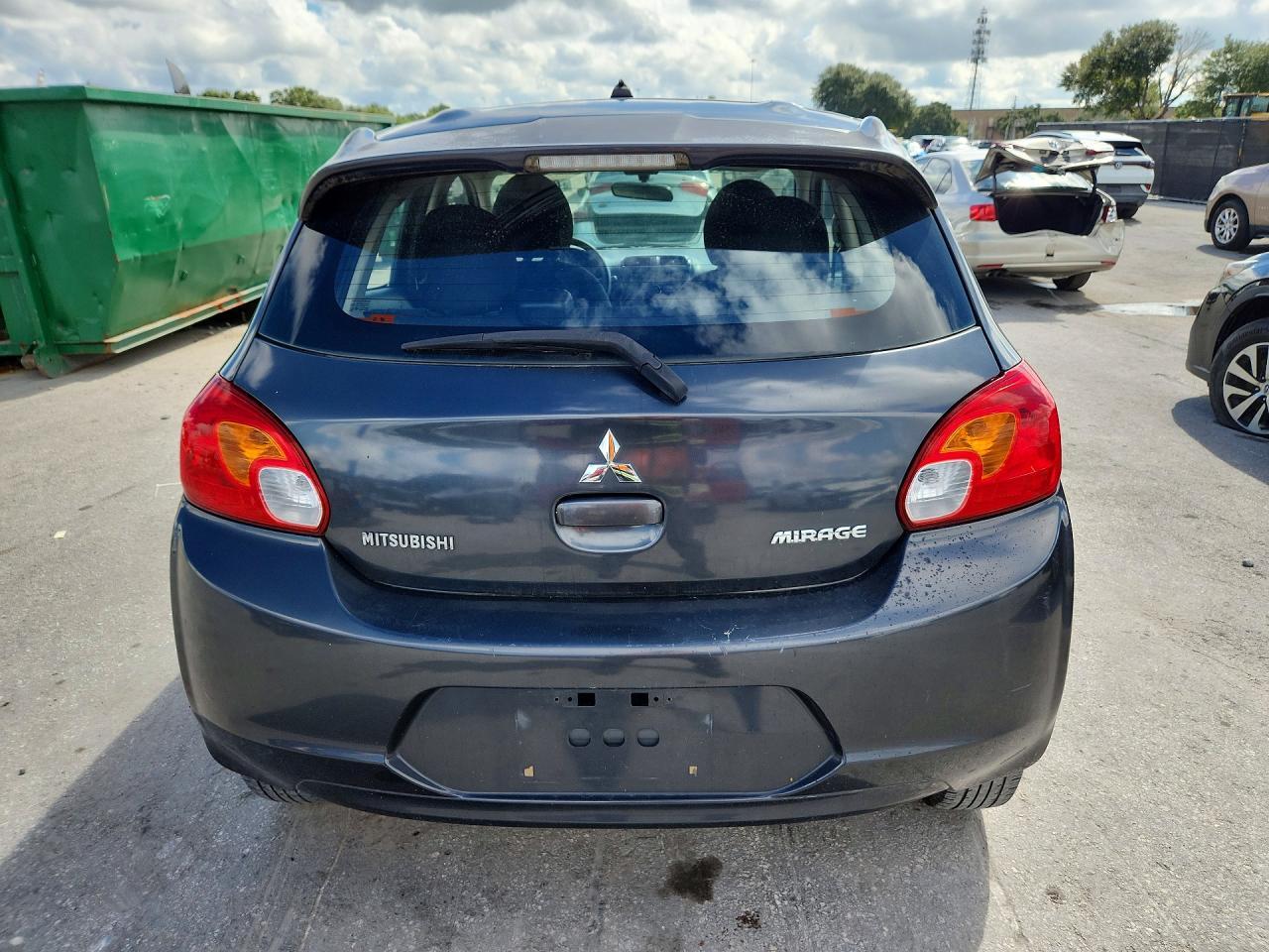 2015 Mitsubishi Mirage De - Фото 6