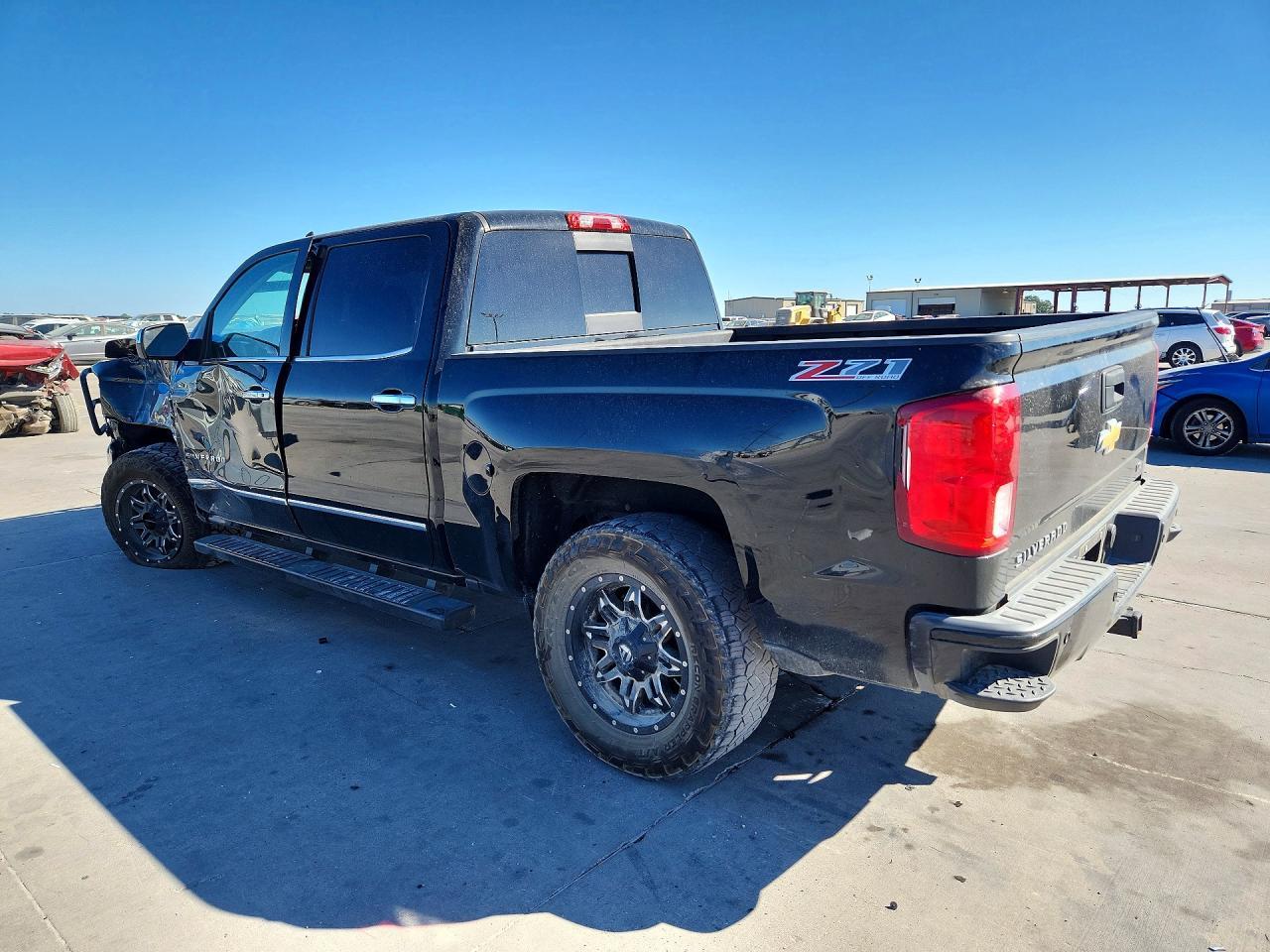 2017 Chevrolet Silverado K1500 Ltz - Фото 2