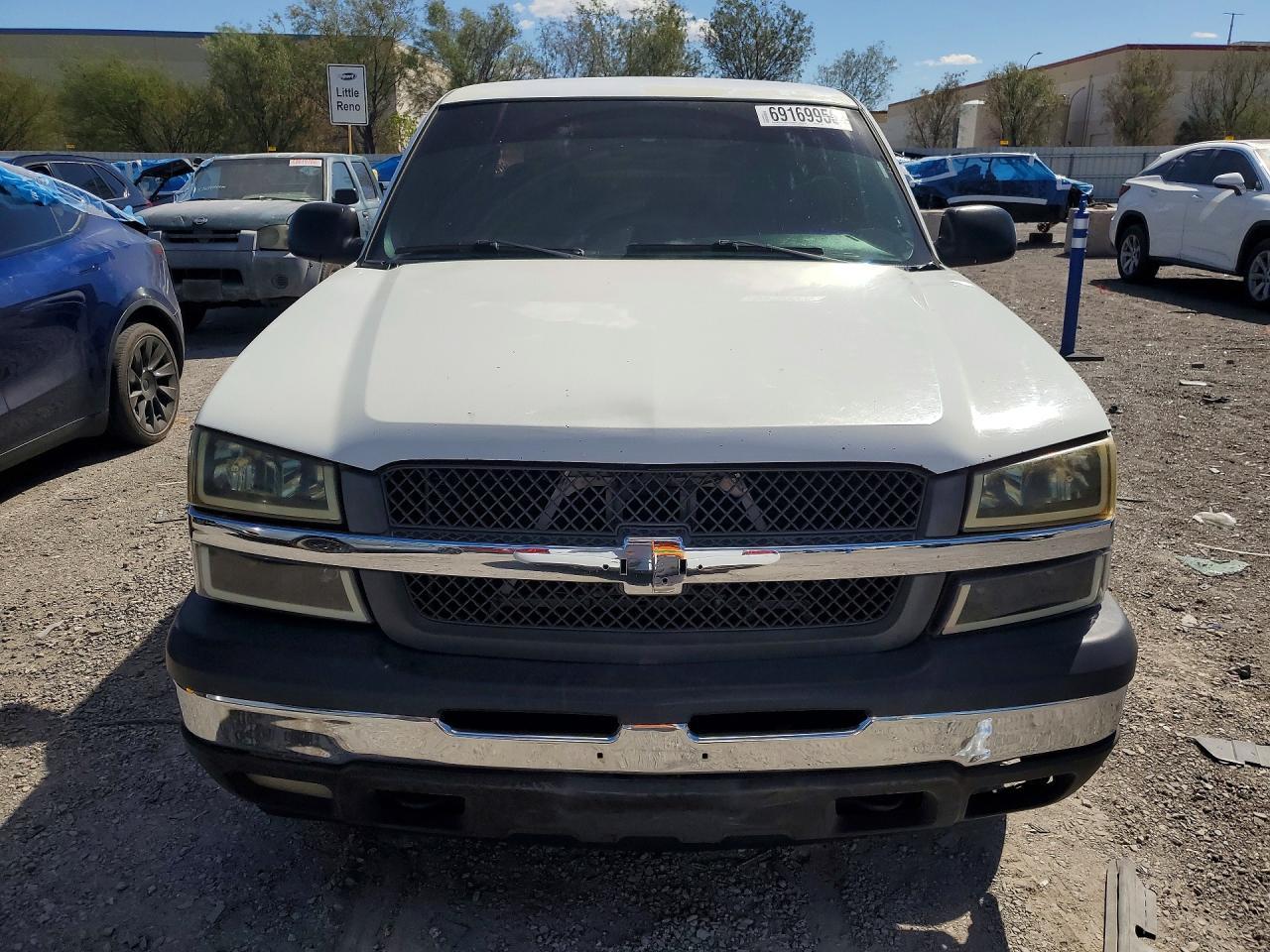 2005 Chevrolet Silverado C1500 - Image 5