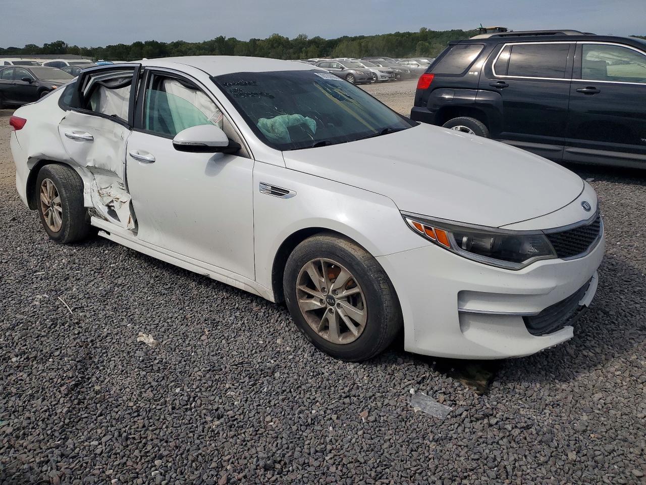 2018 Kia Optima Lx - Image 4