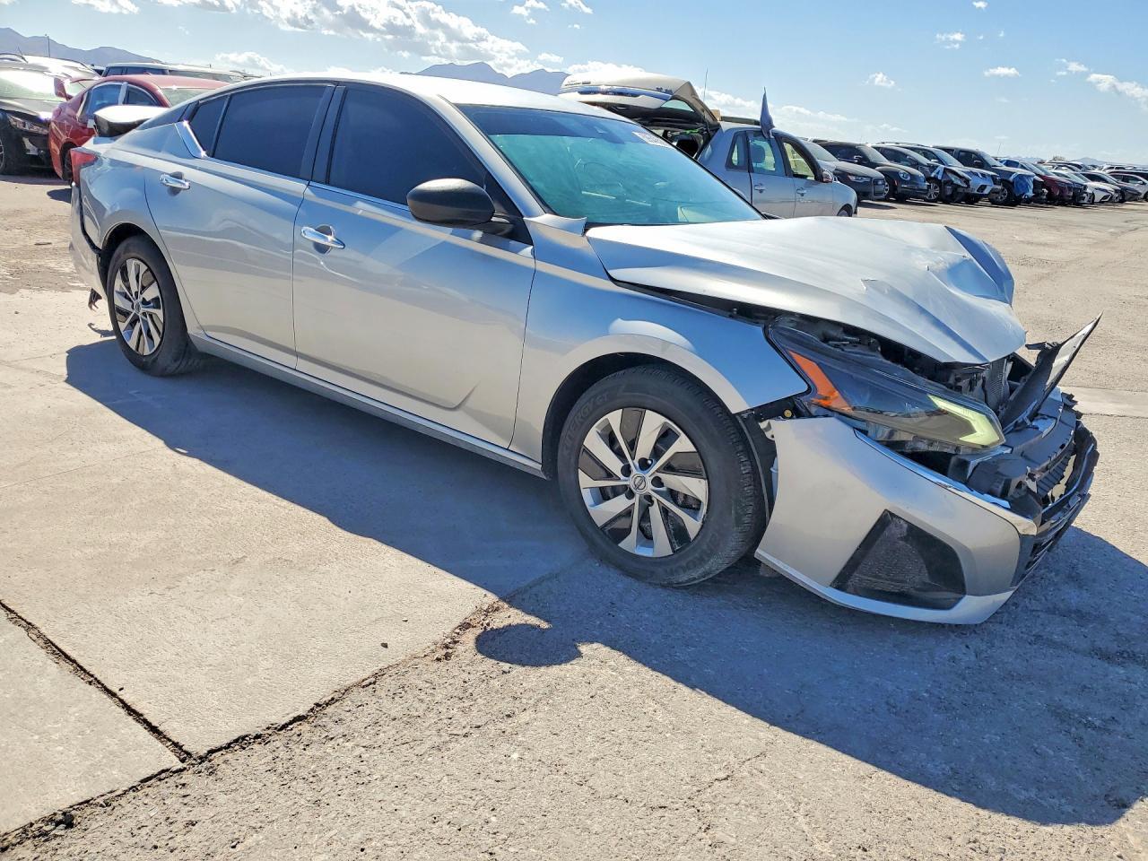 2024 Nissan Altima S - Фото 4