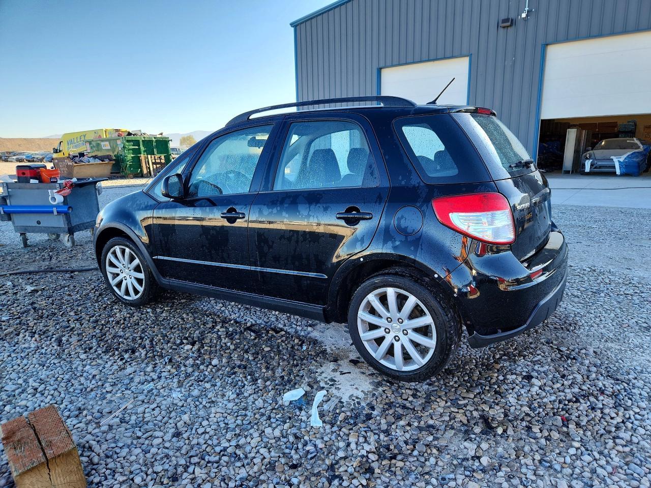 2011 Suzuki Sx4 - Фото 2