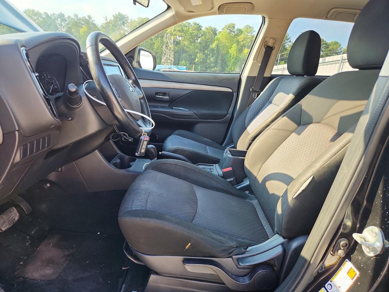 2014 Mitsubishi Outlander Se - Фото 7