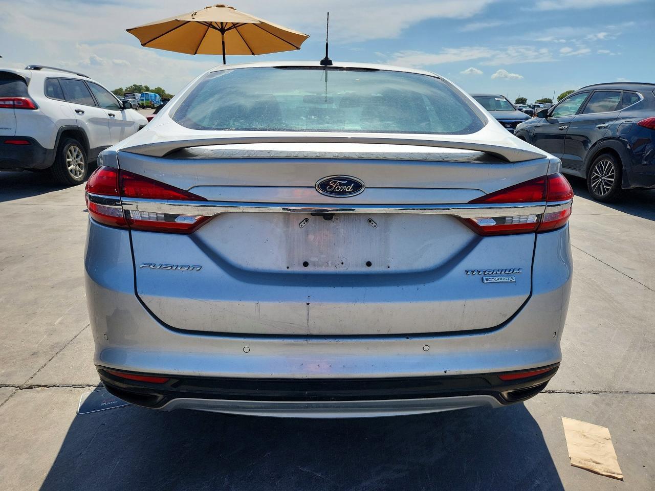 2017 Ford Fusion Titanium - Image 6