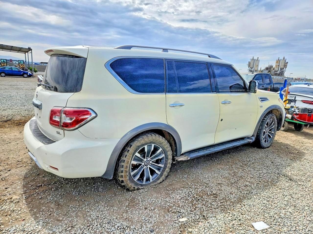 2018 Nissan Armada Sl - Фото 3
