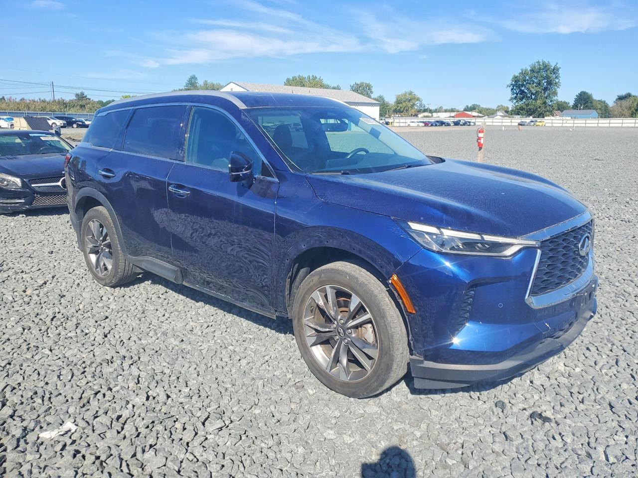 2023 Infiniti Qx60 Luxe - Image 4