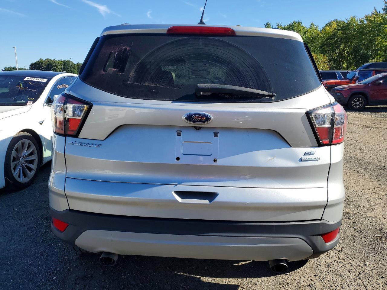 2018 Ford Escape Se - Фото 6