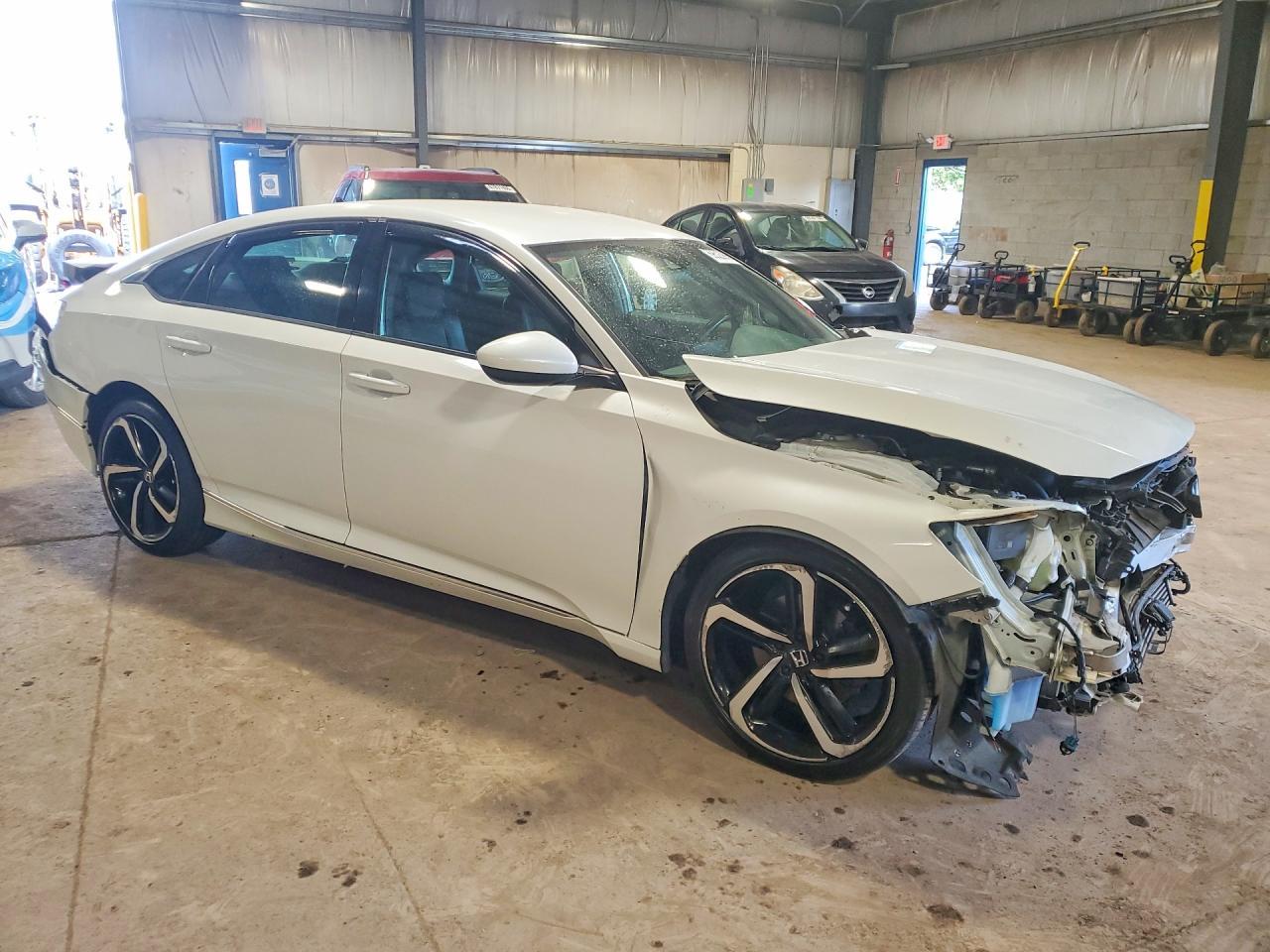 2022 Honda Accord Sport - Фото 4