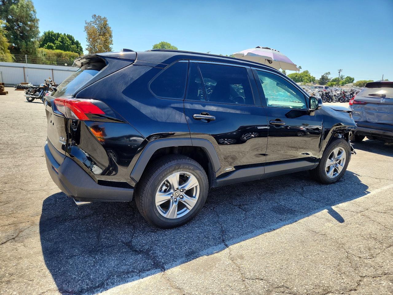 2024 Toyota Rav4 Hybrid Xle - Фото 3