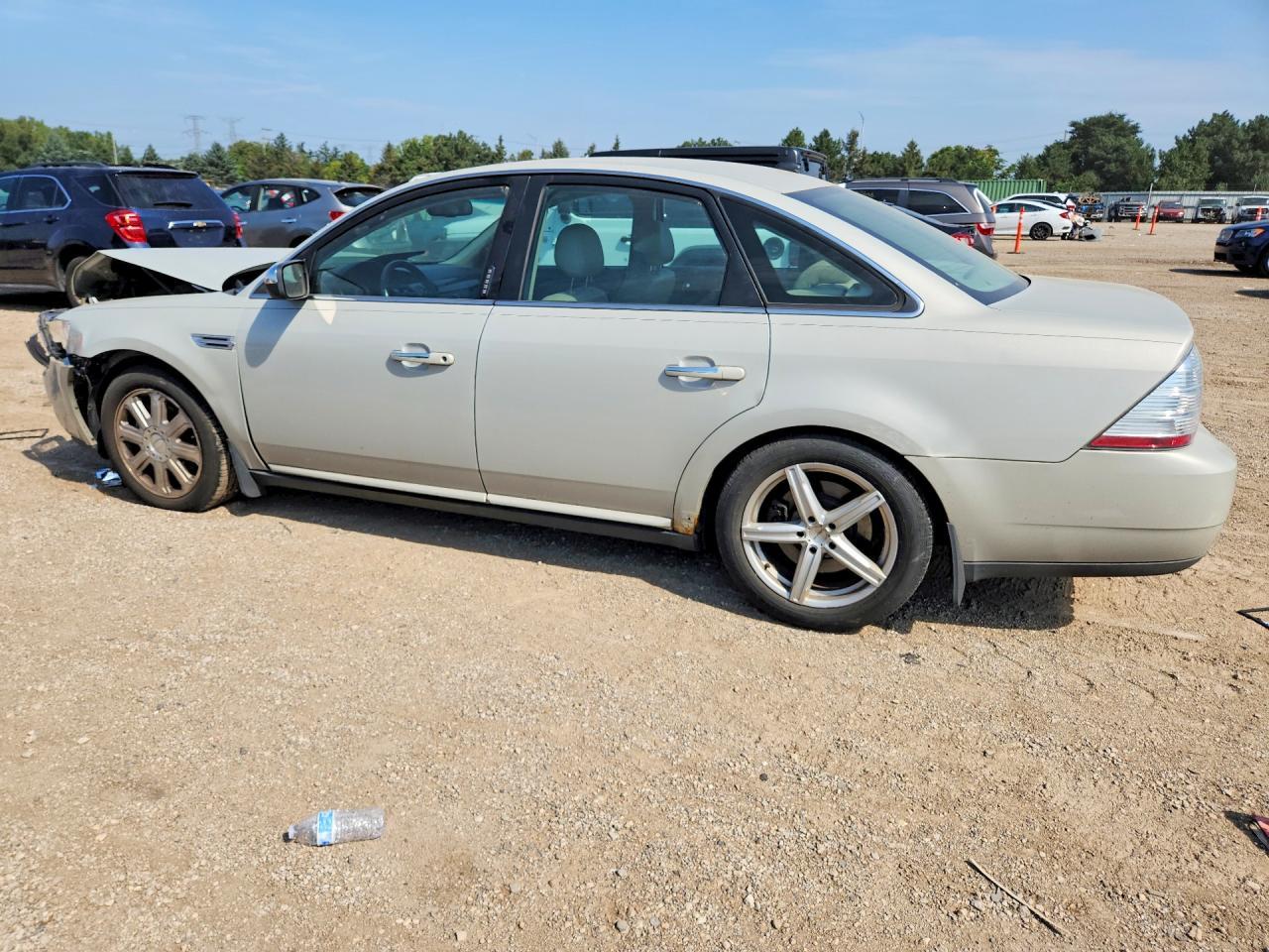 2008 Ford Taurus Limited - Image 2