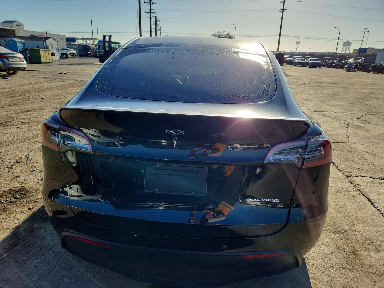 2022 Tesla Model Y - Фото 6