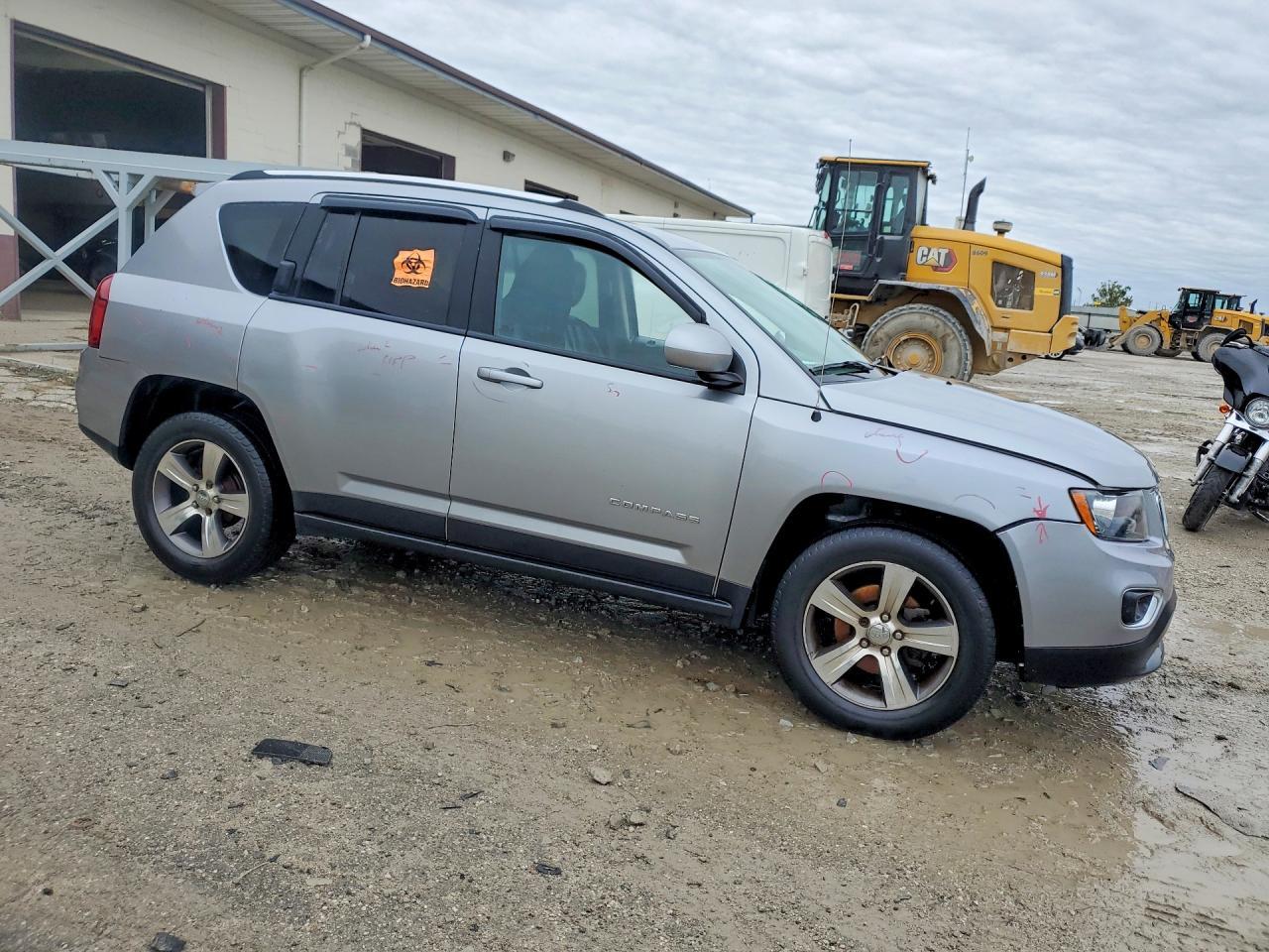 2017 Jeep Compass Latitude - Фото 4