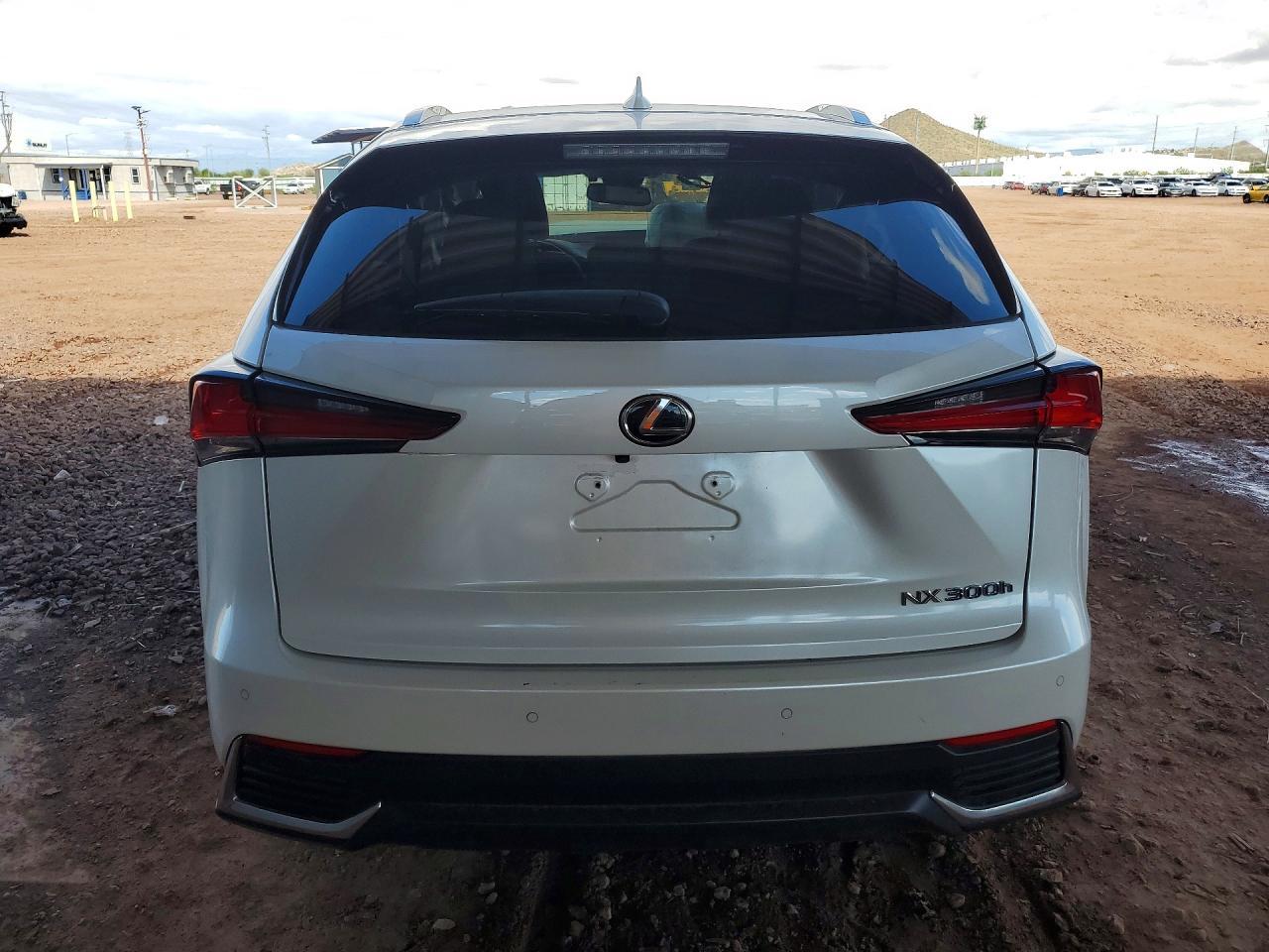 2018 Lexus Nx 300H - Image 6