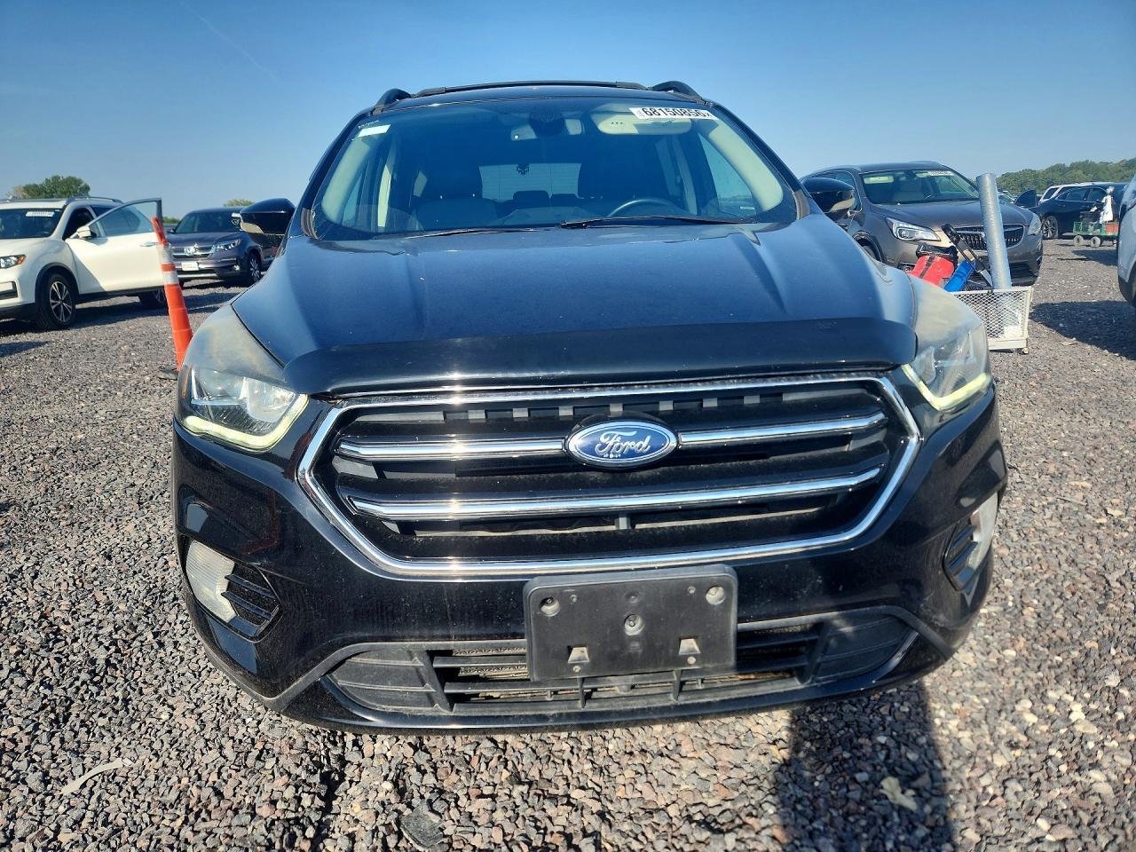 2017 Ford Escape Titanium - Image 5