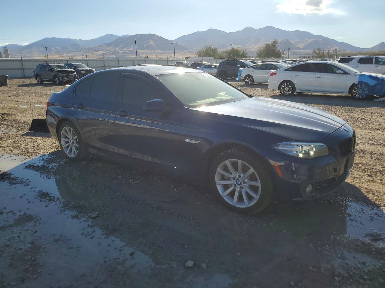 2015 BMW 535 Xi - Image 4