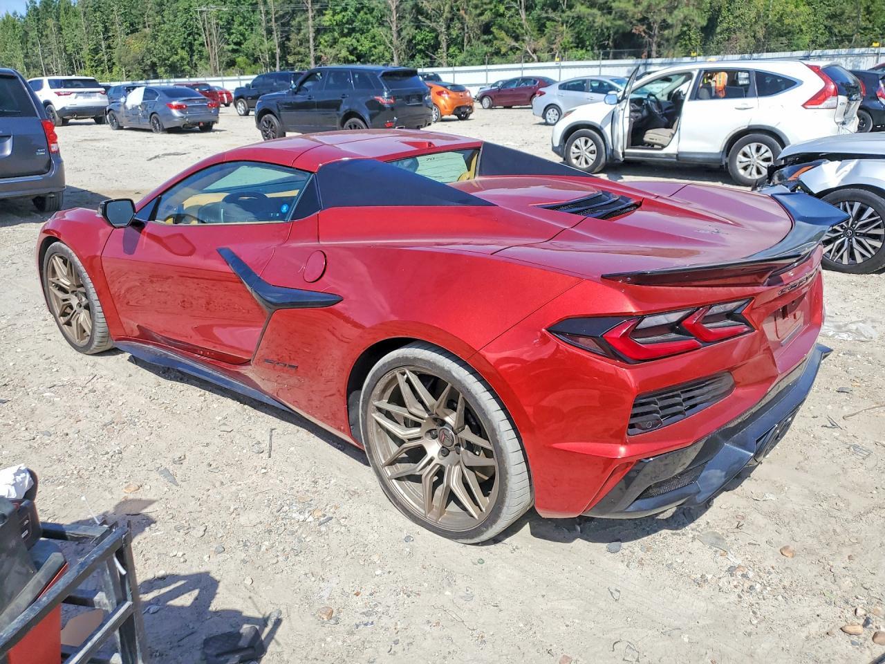 2023 Chevrolet Corvette Z06 3Lz - Фото 2