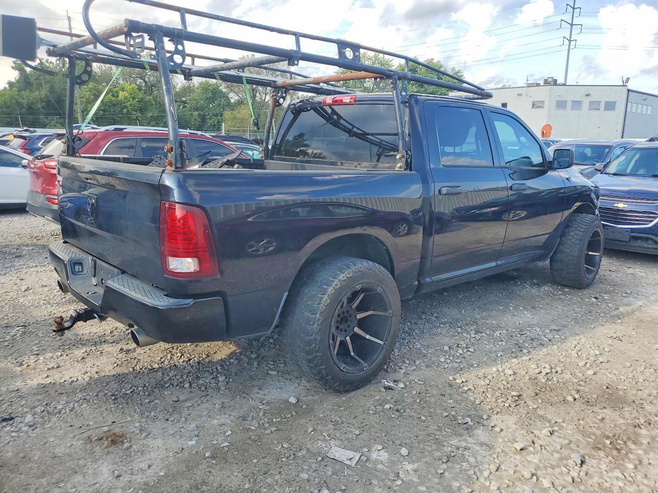 2014 Ram 1500 St - Image 3